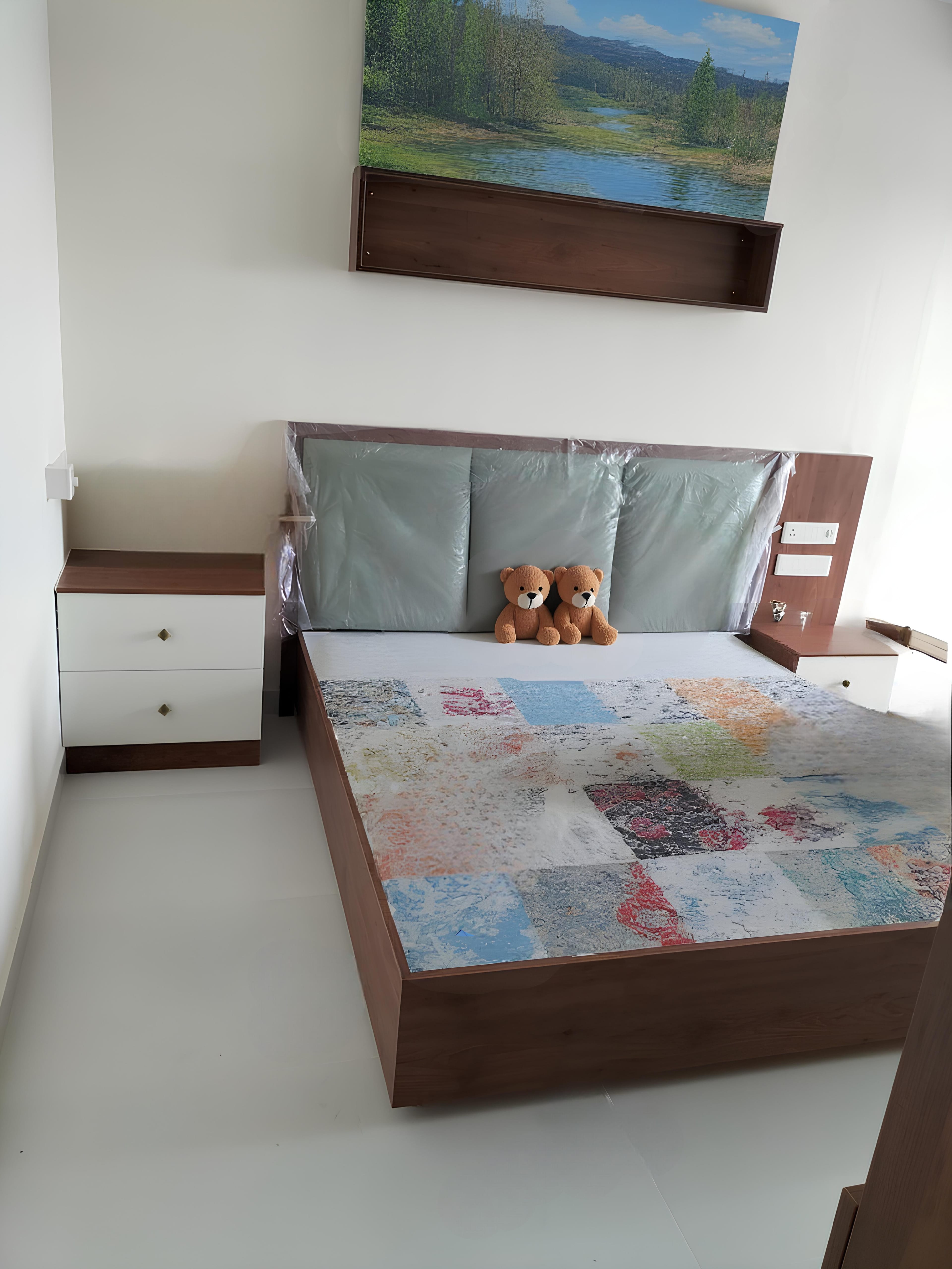 Bedroom set
