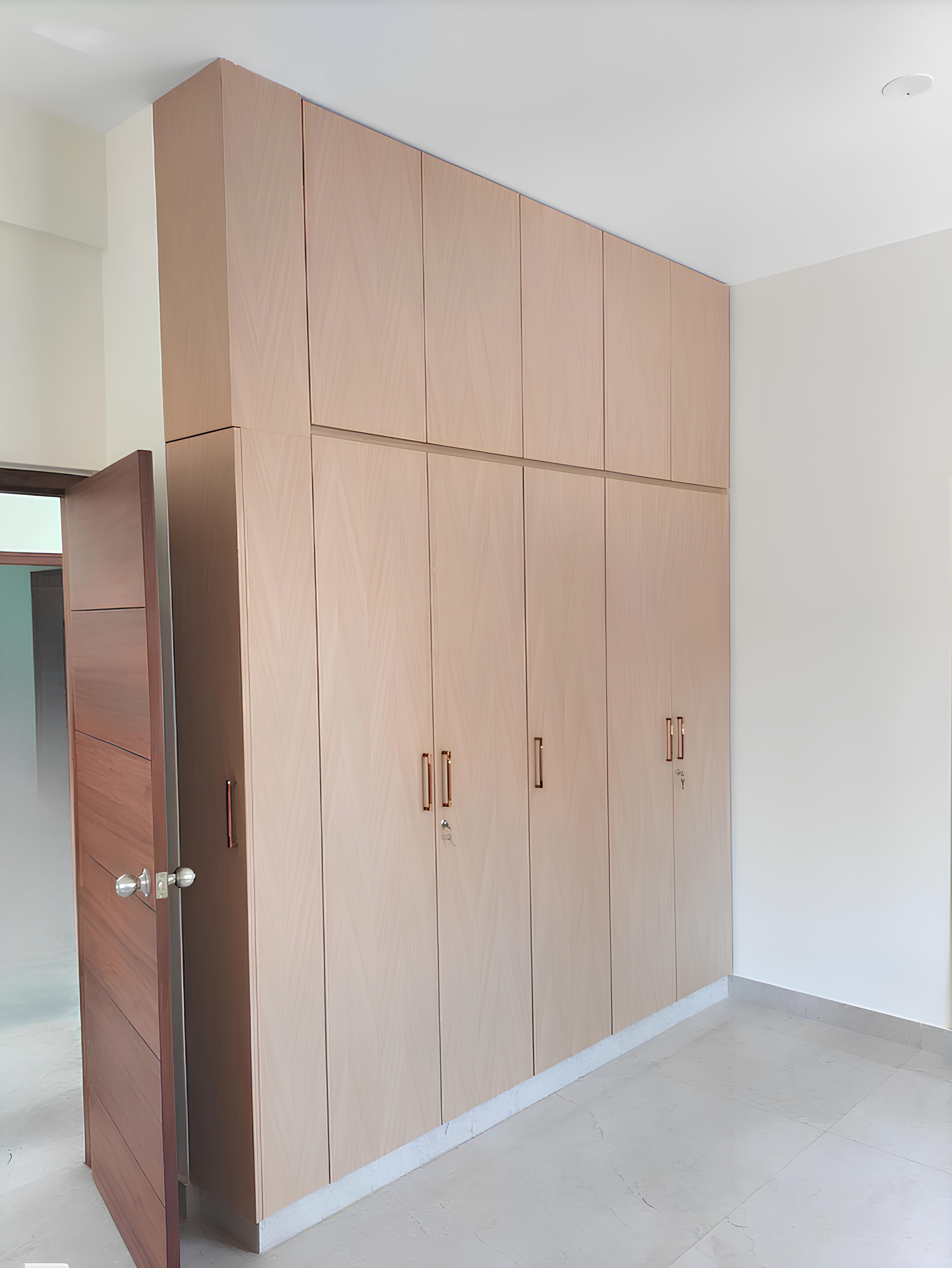 Closet 16