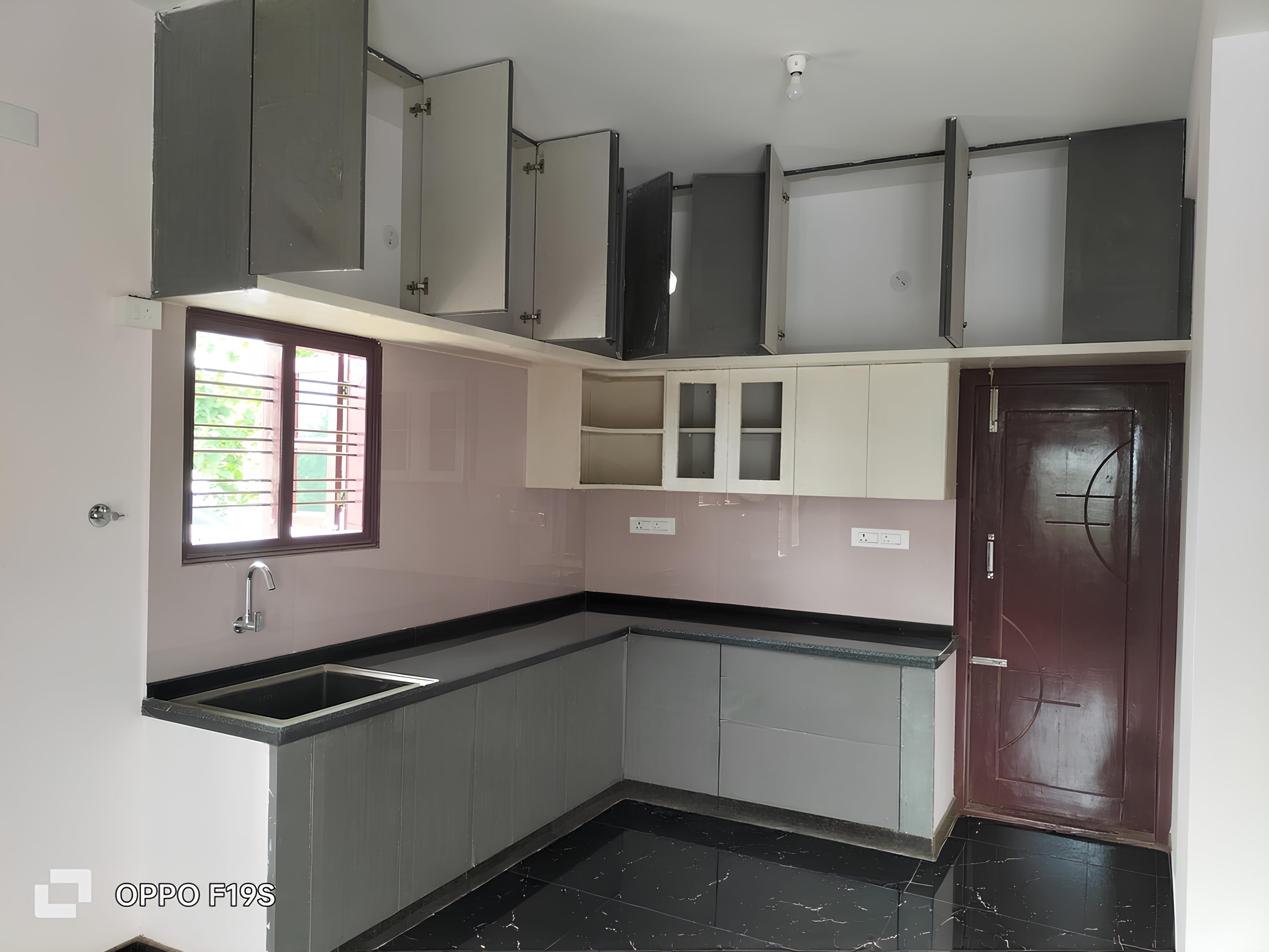 Kitchen 1