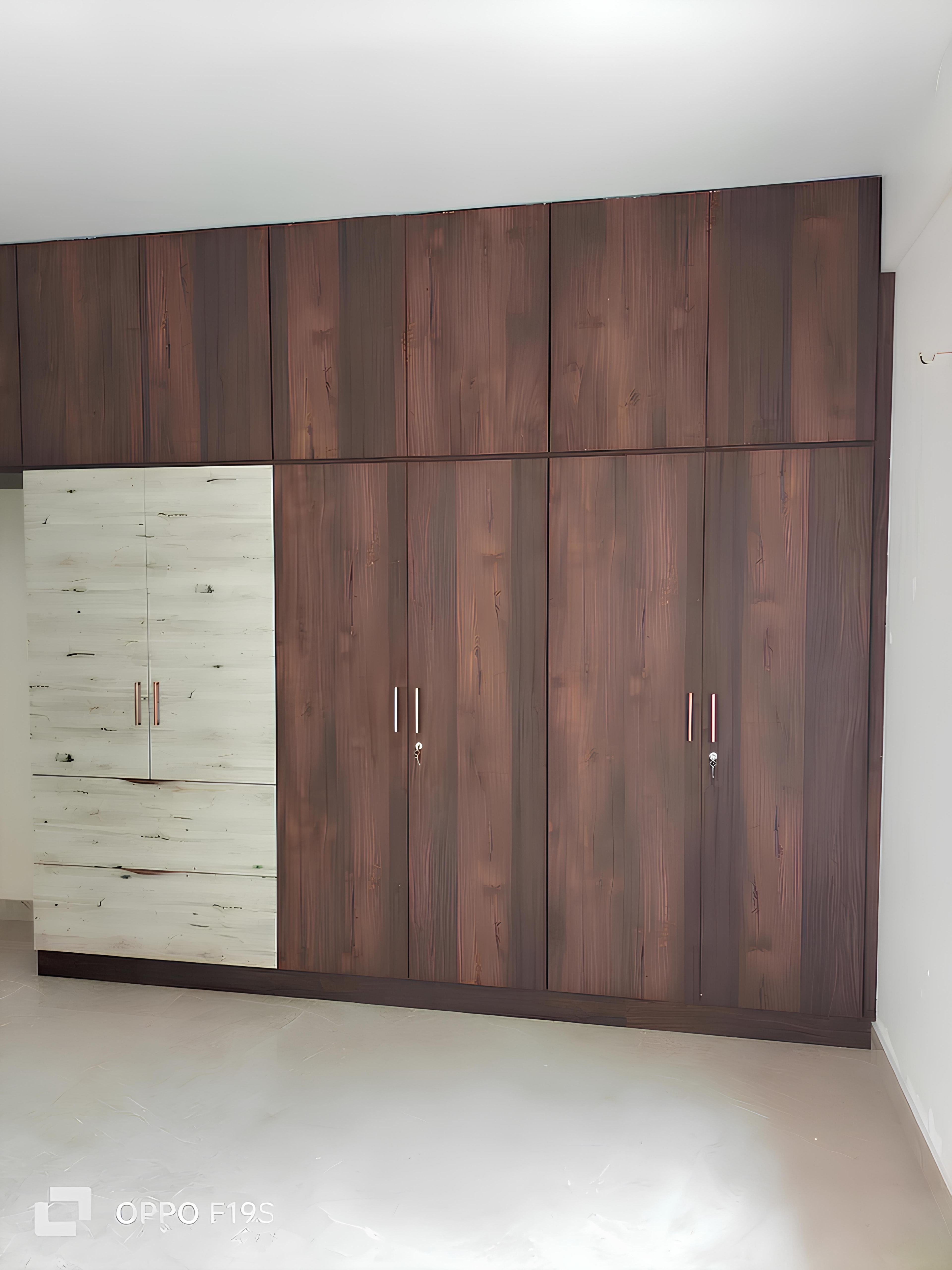 Closet 20-1